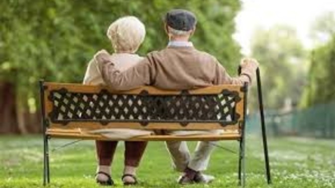 Sizce kadınlarda ve erkeklerde emeklilik yaşı kaç olmalı?