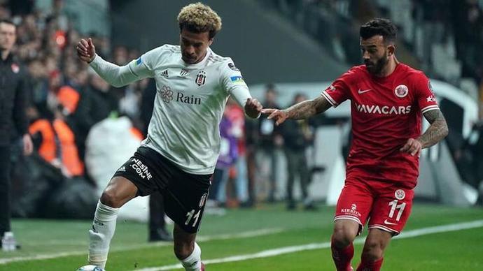Beşiktaş 0 - Antalyaspor 0, Kartal şampiyonluk yarışından koptu! Maçı nasıl buldunuz?