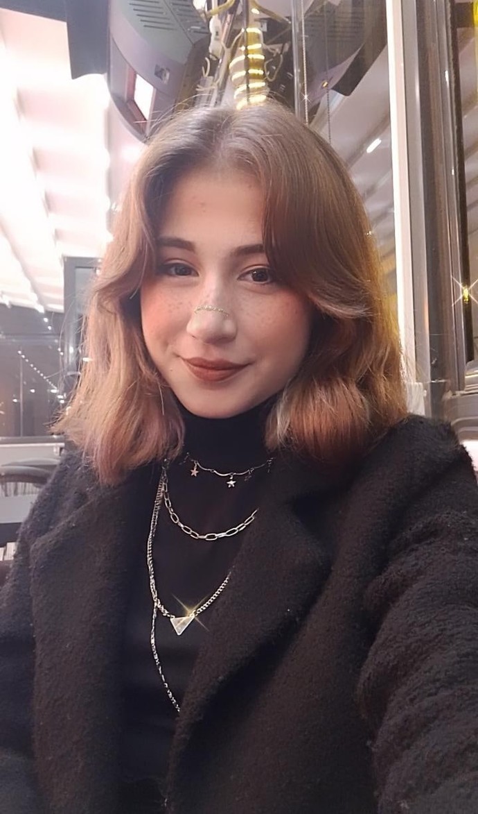 Kızıl veya bakır saç yakışır mı yakışırsa hangisi daha iyi durur?