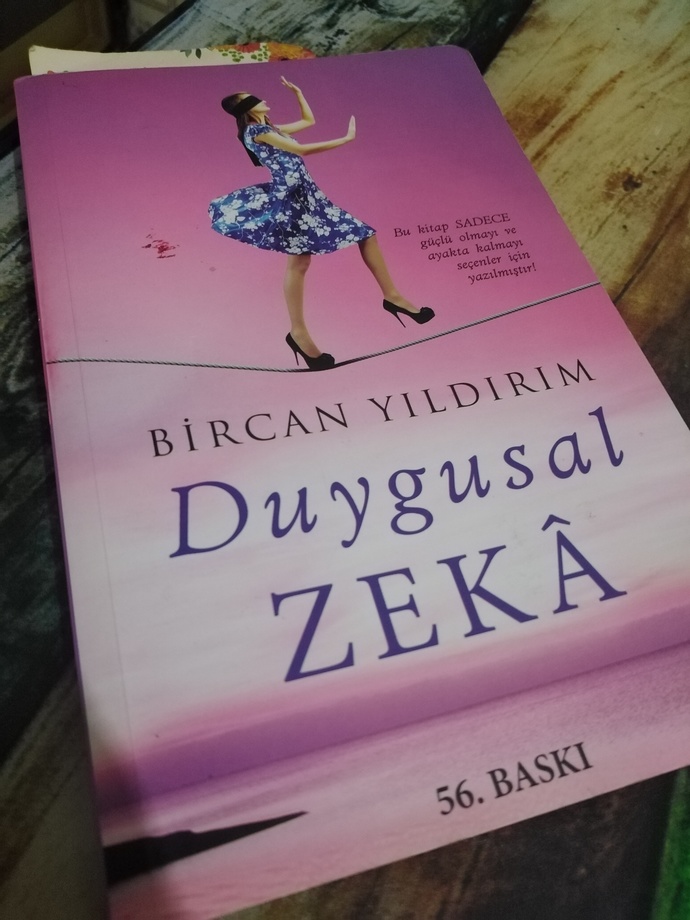 Kitap okumak ile aranız nasıl, ne sıklıkta kitap okursunuz?