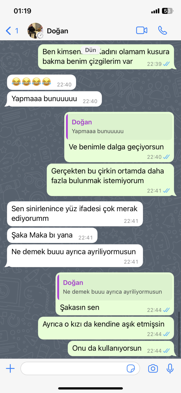 Sevgilim başka bir kızla konuşup kanıtladı mesajlarıma bakar mısınız?