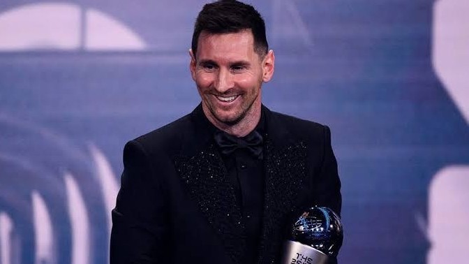 FIFA The Best ödüllerine Messi damga vurdu! Sizce hak etti mi?