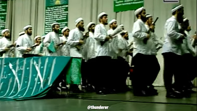 Müslümanlar islam saygı dini derken neden şeriat ister?