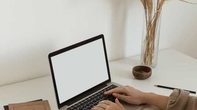 Yakınımda ücretsiz bilgisayar kursu var ama bilgisayarım yok yinede gitmeli miyim?