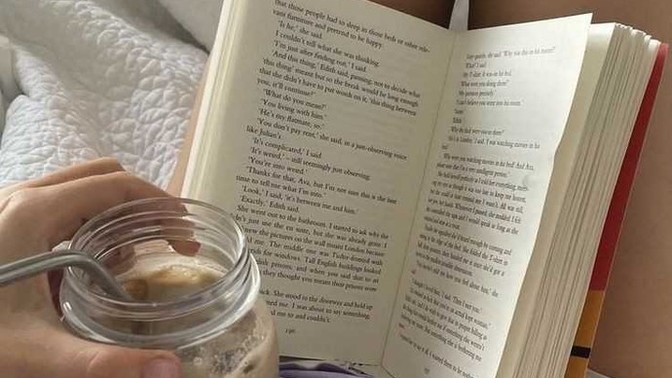 Duştan sonra film mi, kitap mı keyfi yapmayı seversiniz?
