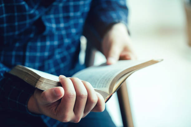 Okudukça büyüleyen kitap önerir misiniz?