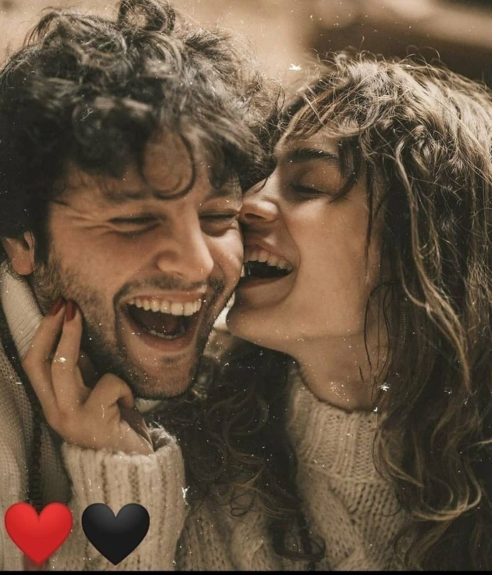 Herkes hayatında en çok sevdiğine müsaittir! Sen en çok kime her zaman müsaitsin?
