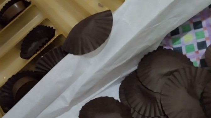 Söz atıldı, nasipte söz çikolatamı kendim yemekte varmış. Sizin nasibinizde ne var😆?