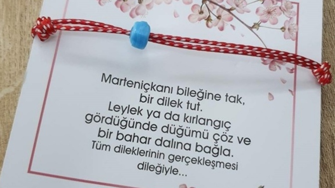 Marteniçka takmaya başlayan var mı?