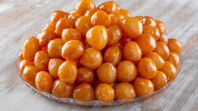 Tatlıyı çok seviyorum. Kendimi nasıl frenlerim?