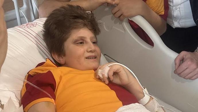 Herkese çok üzüldüm ama bu çocuğun ölümü daha bı duygulandırdı.
