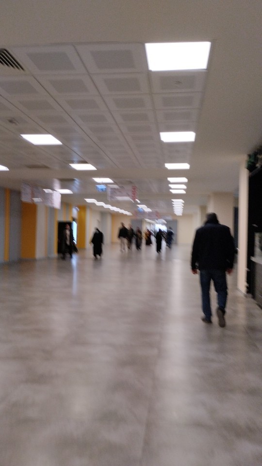 Sizcede bazı hastaneler geregınden fazla buyuk deılmı?