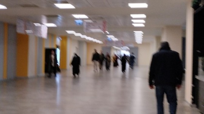 Sizcede bazı hastaneler geregınden fazla buyuk deılmı?