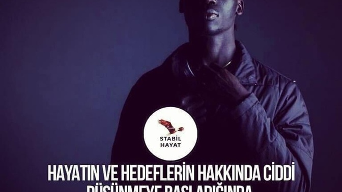Hayatımızla ilgili ciddi kararlar almaya başladığımızda arkadaşlarımızı tek tek kaybeder miyiz?