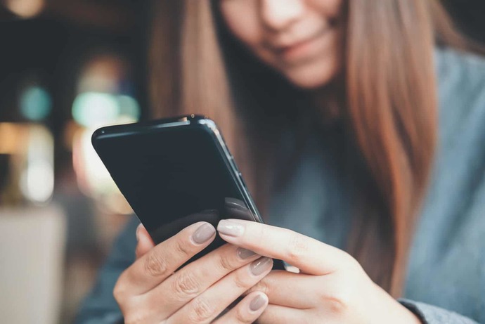 Telefonunuzu ortada rahatça bırakabilir misiniz?