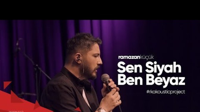 Son günlerde dinlemelere doyamadığınız şarkı hangisi?