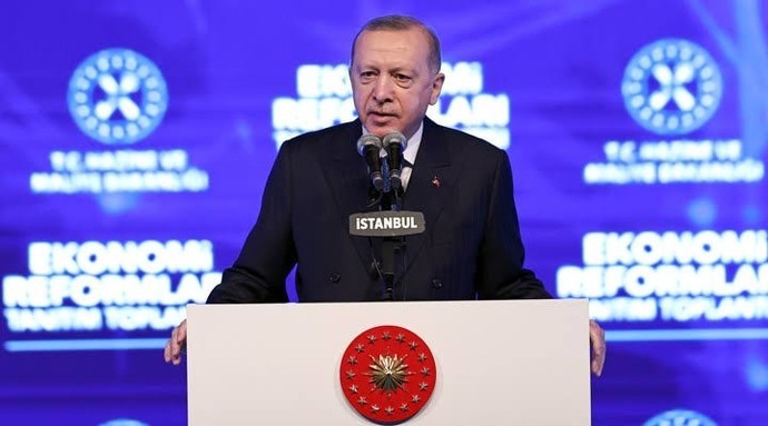 Sizce Erdoğan giderse ekonomi düzelir mi?