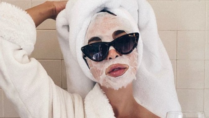 Maske alırken içeriğine dikkat eder misiniz?
