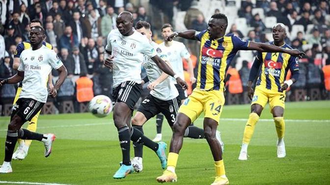 Beşiktaş 2 - Ankaragücü 1... Kartal lig'te 3 maç sonra kazandı! Maçı nasıl buldunuz?