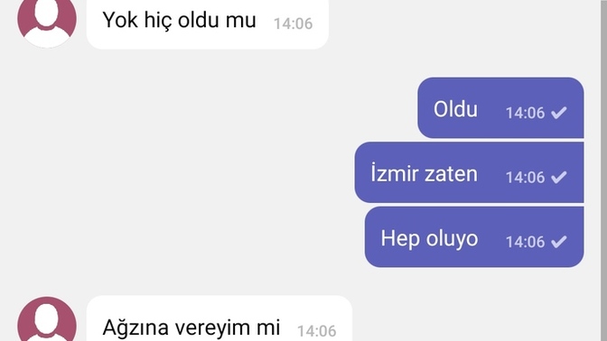 Bu tiplerin sosyal medyada ne işi var ne sacmaliyo bu arkadaş bi baksanız?