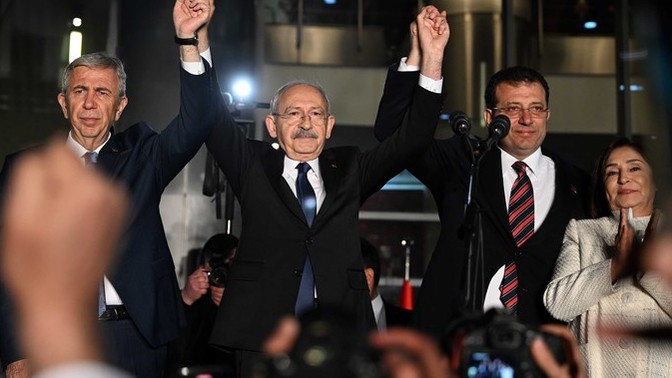 Kılıçdaroğlu'nun adaylığı sonrası ilk anket! ORC'nin 4-6 Mart  anketinde Kılıçdaroğlu yüzde 56 ile kazanıyor. Oyunuz kime olacak?