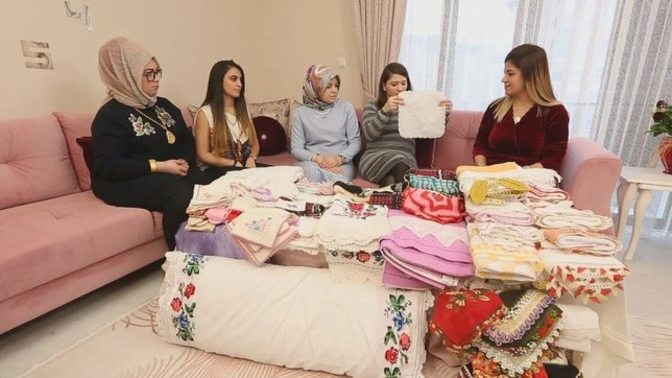 Sene olmuş 2023, hala çeyiz yapan var mı?