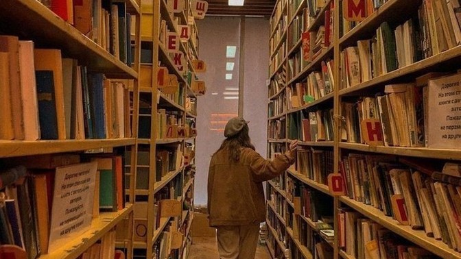 Dan Brown güzel bir yazar mı? Kitap tavsiyesi verir misiniz?