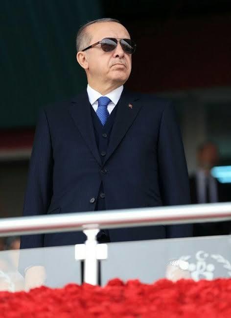 Sizce bugün için en karizmatik Türk siyasetçi kim?