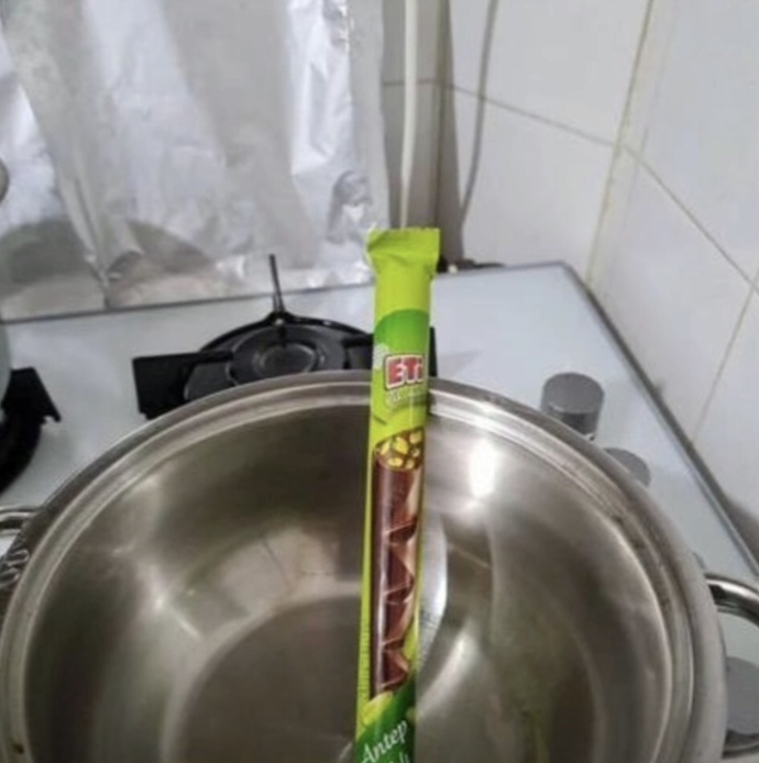 Tencereye Eti koydum, bunu nasıl pişirmem gerek?