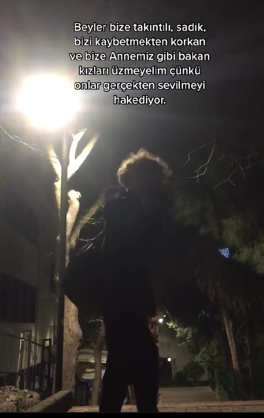 Erkekler neden onu seven kadının değerini bilmiyor?