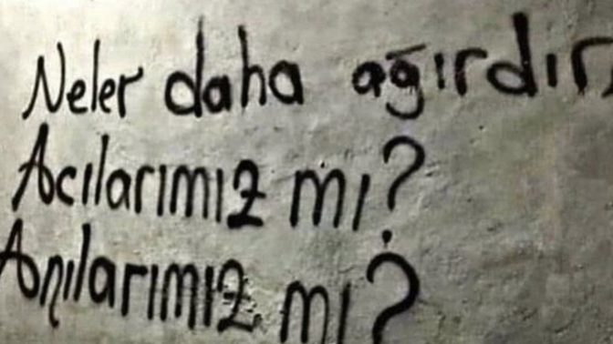 Acıların mı daha ağır yoksa anıların mı?