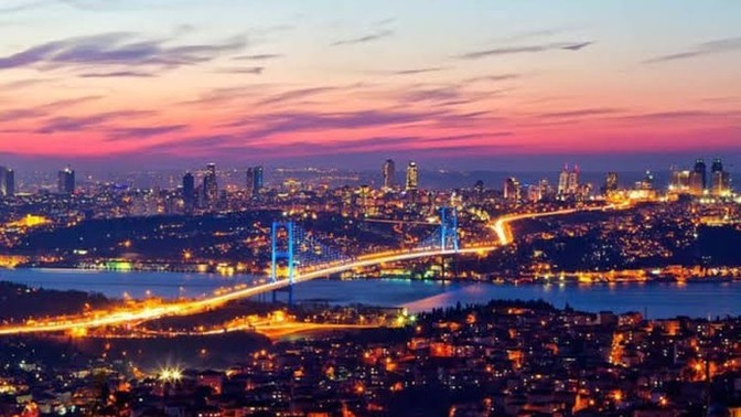 Yaşadığın şehri aşık olduğun biri için değiştirir misin?