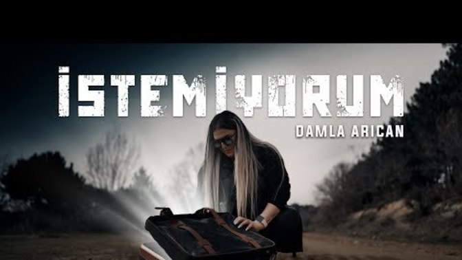 Yeni çıkan şarkıları dinliyor musunuz ?