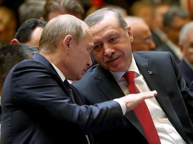 Her şeyinizi anlattığınız biri var mı?