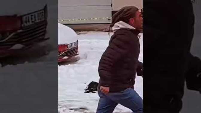 Deprem ile ilgili videoları izlerken ne hissediyorsunuz? ya da  izleyebiliyor musunuz?