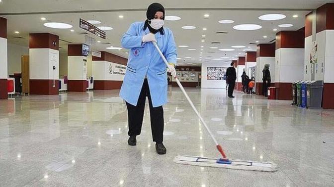 Öğretmenlik okuyup hademe olmak zoruma gidiyor, işi bırakmalı mıyım😞?