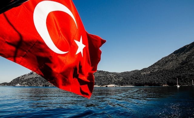 Türkiye’de doğmuş olmaktan memnun musunuz?