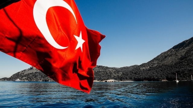 Türkiye’de doğmuş olmaktan memnun musunuz?
