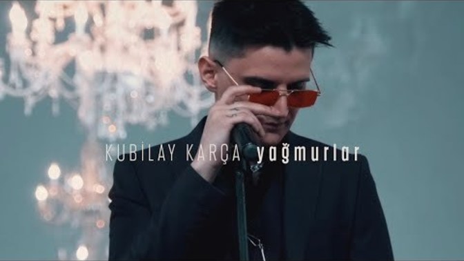 Sesine aşık olduğunuz sanatçı var mı?