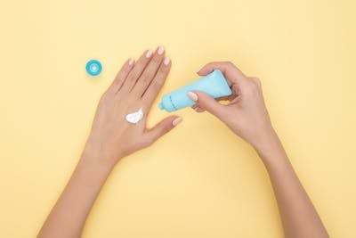 Aloeveralı kremler tercih ediyor musunuz?