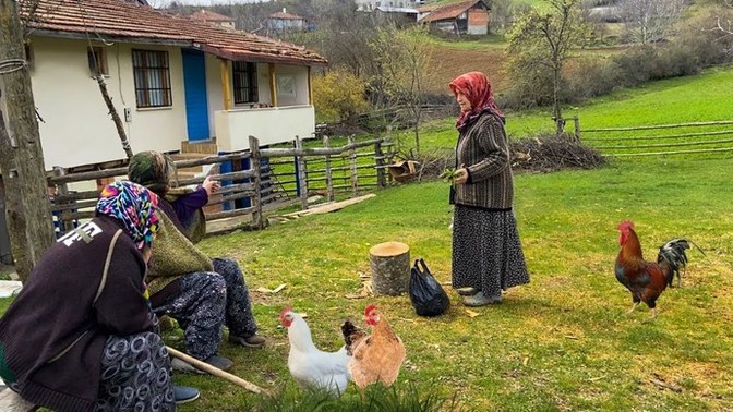 Evlenirsem köyde yaşama ihtimali var, orada yaşam zor sizce gitsem mi?
