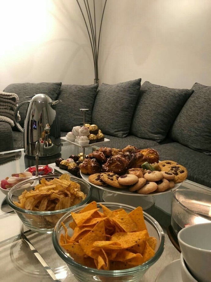 Arkadaşlarla yapılan sohbet mi, aldığın kalori mi daha önemli?