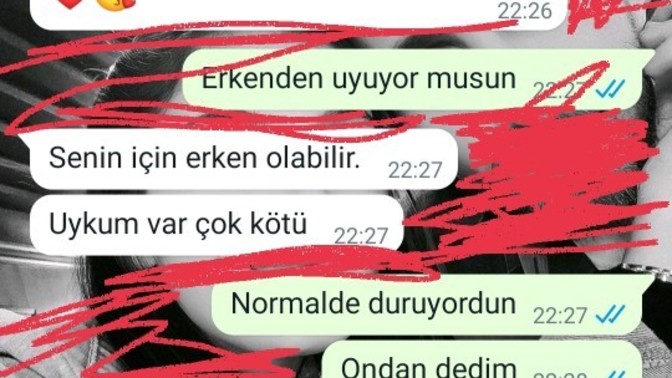 Bu çocuk beni aldatıyor mu?