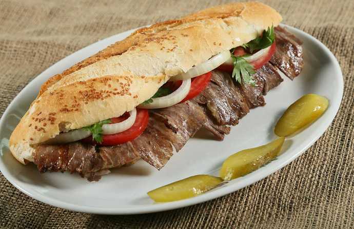 Döner hangi ekmek ile güzel oluyor?