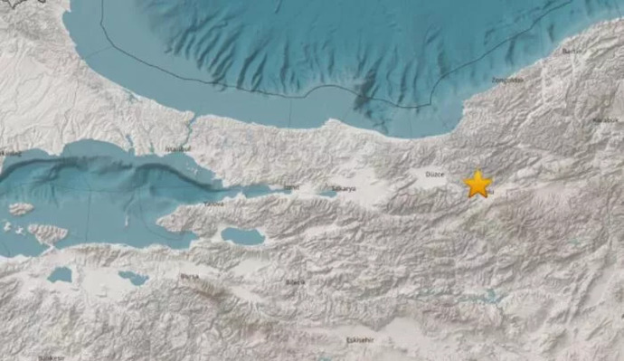 Boluda 4,8 büyüklüğünde deprem olmuş! İstanbuldan hissettim, başka hisseden var mı?