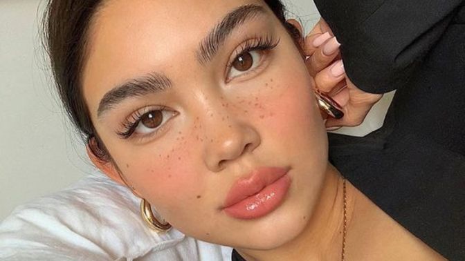 Kaş sabitleme ürüleri kaşımı döküyor, hangi marka önerirsiniz?