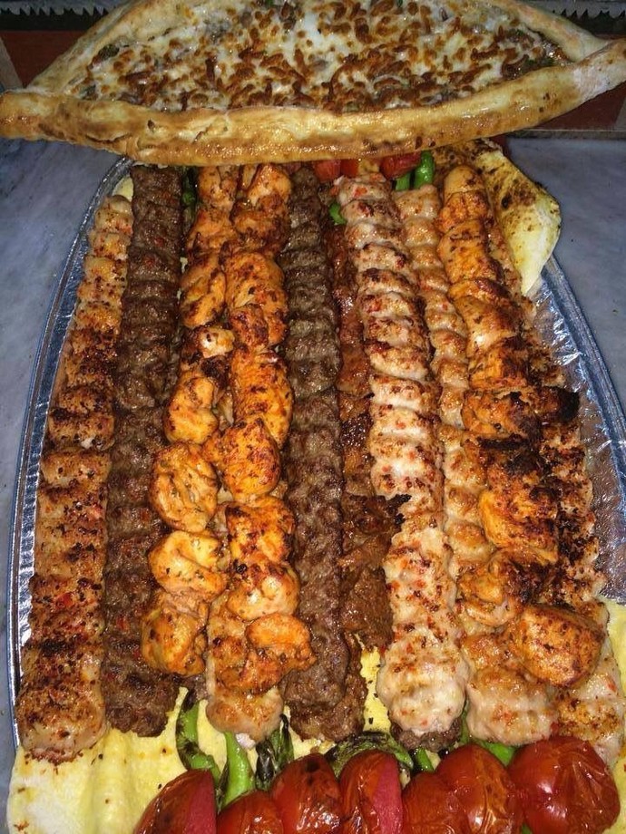 Bugün yemekler ücretsiz 🤤 Hangi yemek sana ücretsiz olsun isterdin?