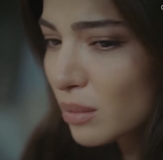 Melisanın yüzü güzel mi sizce?