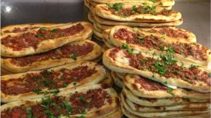 Karnı aç olan var mı?