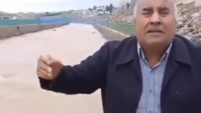 "Yağmur duası ettim de o kadar da demedim" diyen amcaya ne dersiniz?